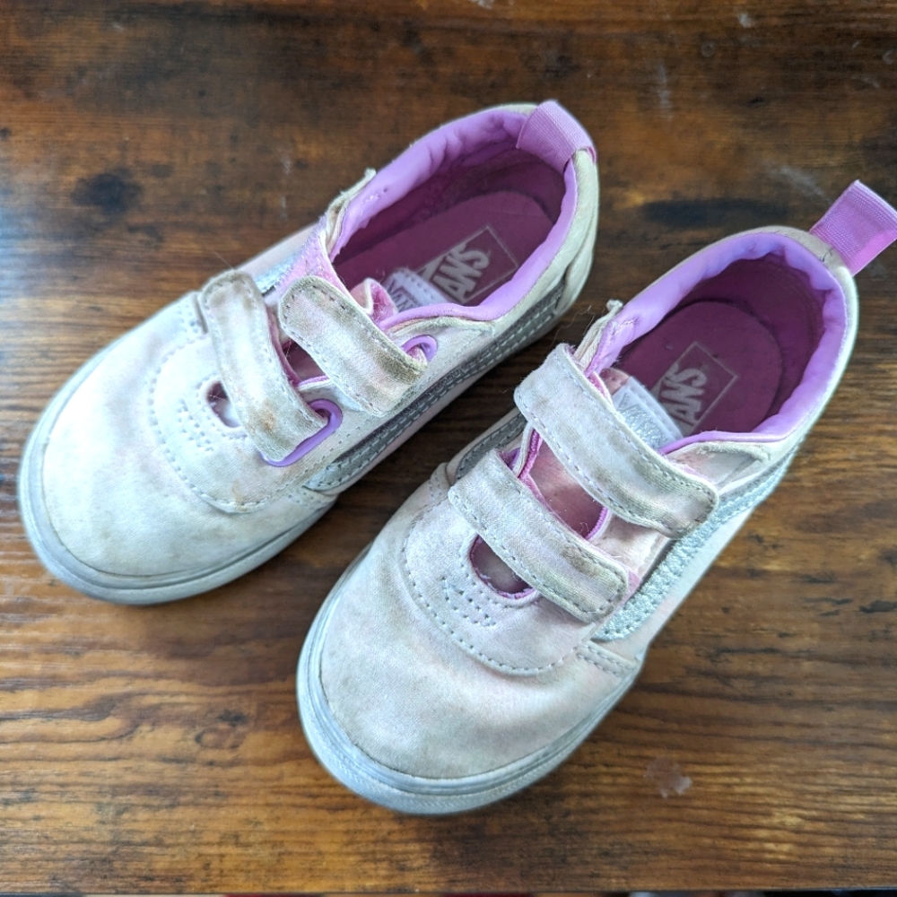 Kids vans shoes